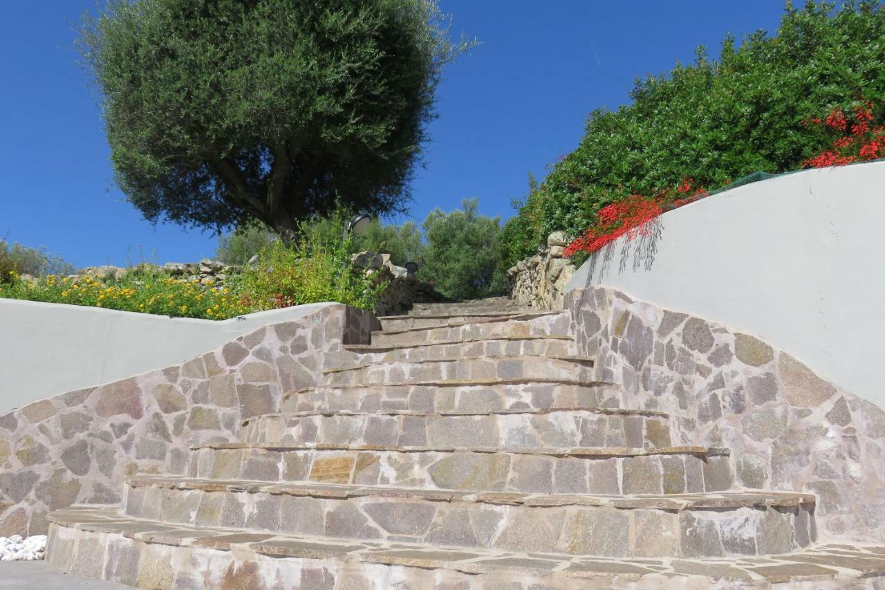 Spartaco Eco Retreat San Pantaleo Sole Ruiu ภายนอก รูปภาพ