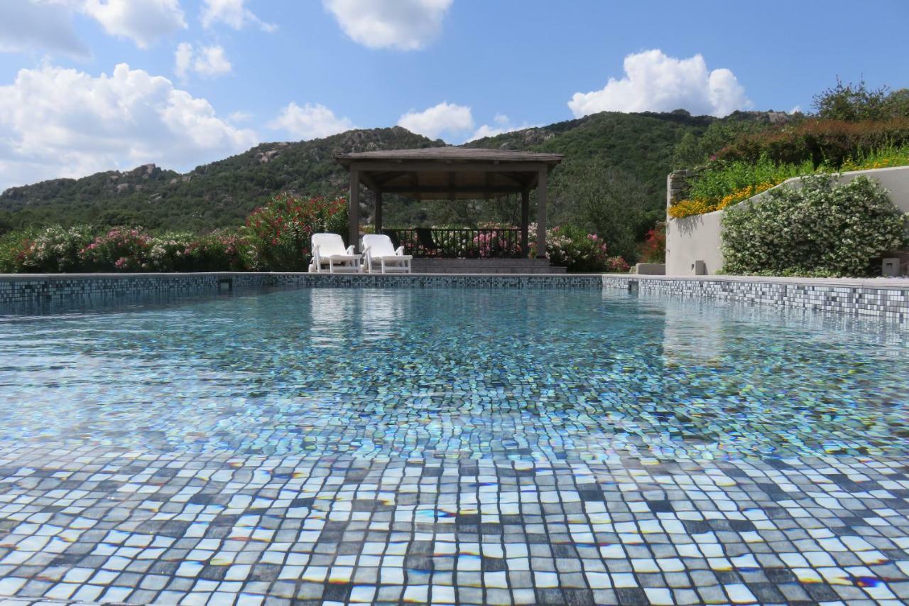 Spartaco Eco Retreat San Pantaleo Sole Ruiu ภายนอก รูปภาพ